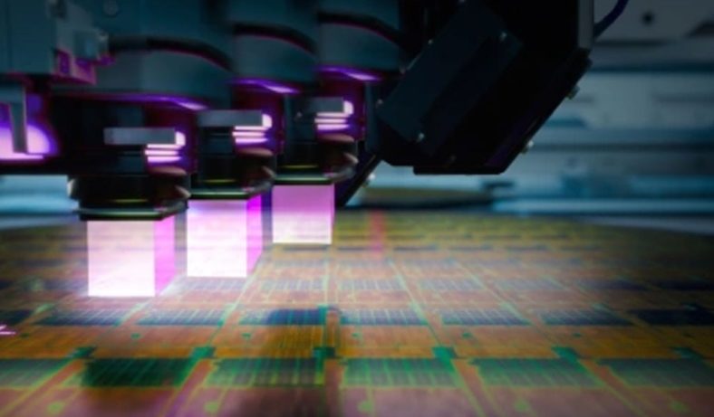 Pulsed Electrochemical Etching: Achieving Sub-Micron Features on Stainless Steel